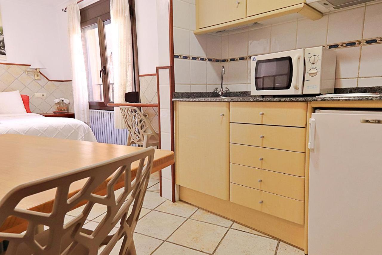 Estudios Casa Lola De Talarn ภายนอก รูปภาพ