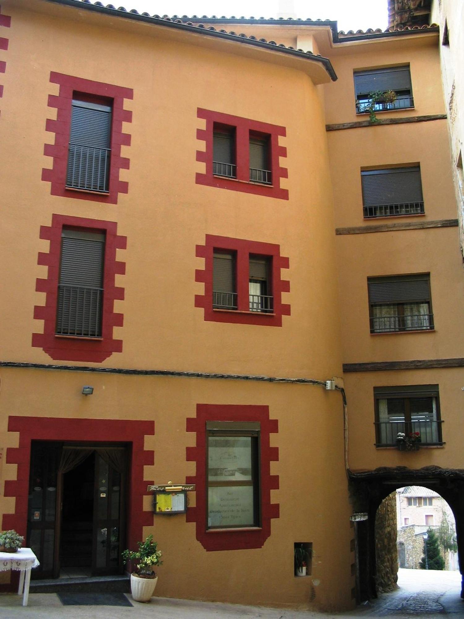 Estudios Casa Lola De Talarn ภายนอก รูปภาพ